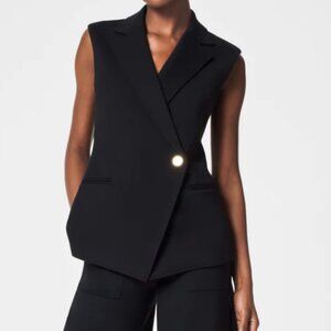 NWT Spanx The Perfect Asymmetrical Vest Top